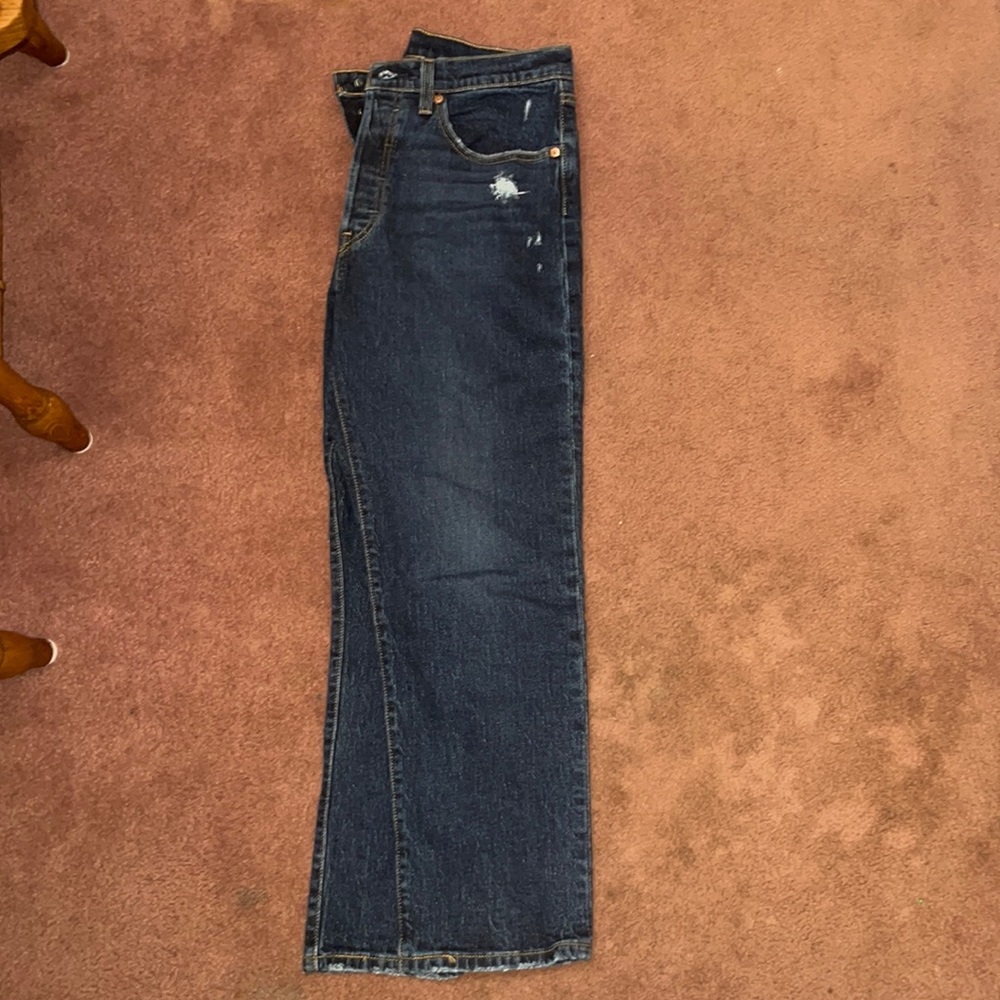 High waisted Levi’s ankle length. Size 30